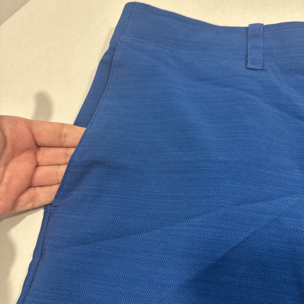Ben Hogan Mens Performance Golf Shorts Size 36 Blue Flat Front Stretch Waistband - Picture 3 of 9